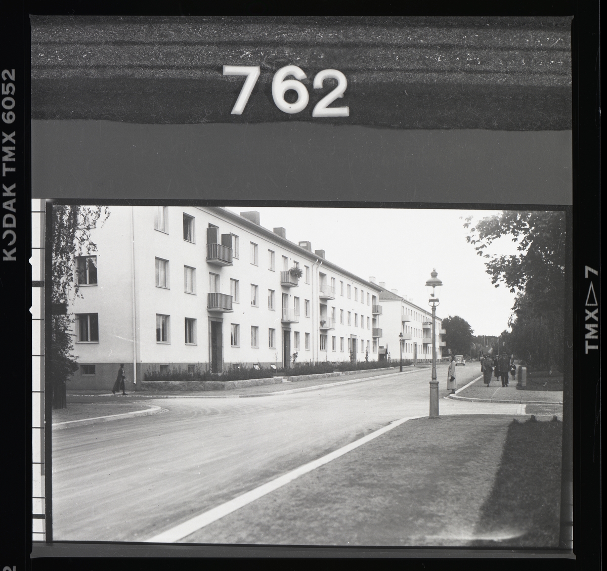 Bostadhus, Engelbrektsgatan 11-17, Västerås, mot norr.