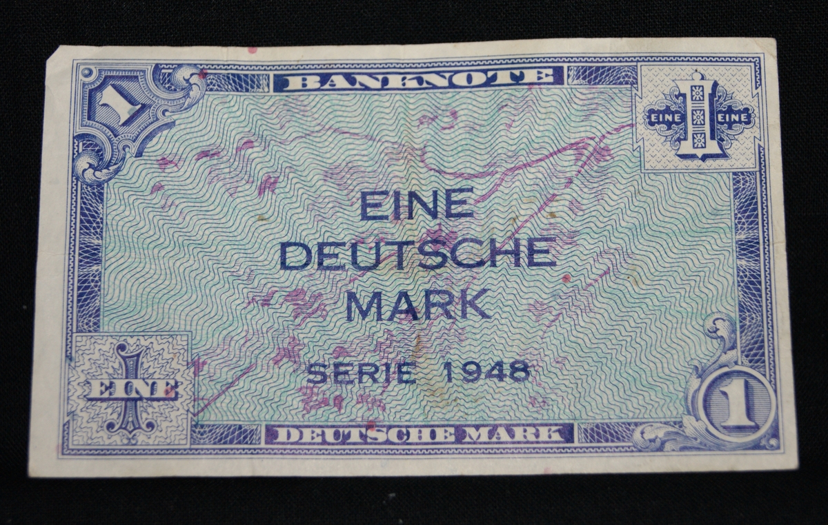 Tysk sedel med valören 1 mark från 1948.