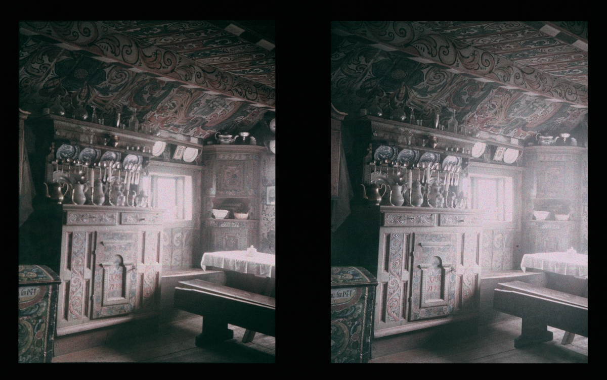 Oppstue, rosemalt av Ola Hannson i 1807. Tilhører Arkitekt Hans Grendahls samling av stereobilder.