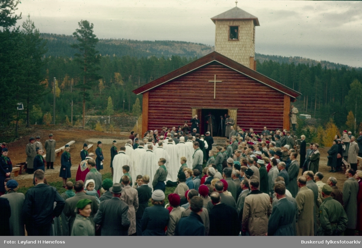 Innvielse av Strømsodd kapell 6/10- 1957