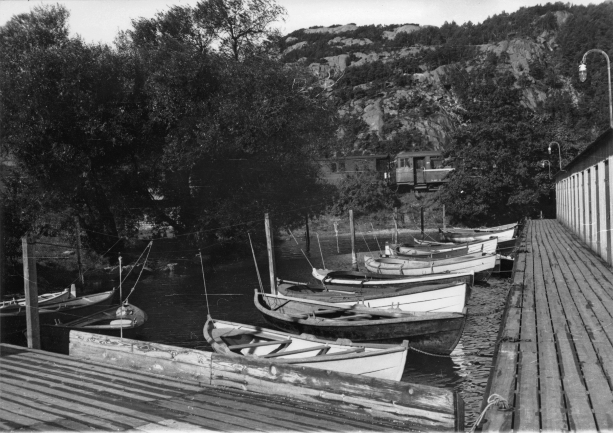 Bak båthuset i Lerviken, Egersund 14. september 1941.
