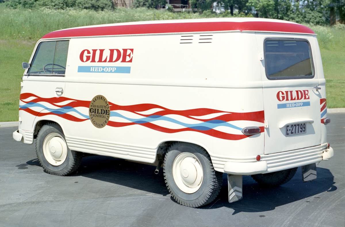 Varebil med Gilde-Hedopp reklame 1964