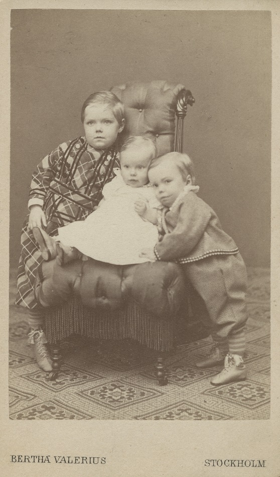 Tre barn
