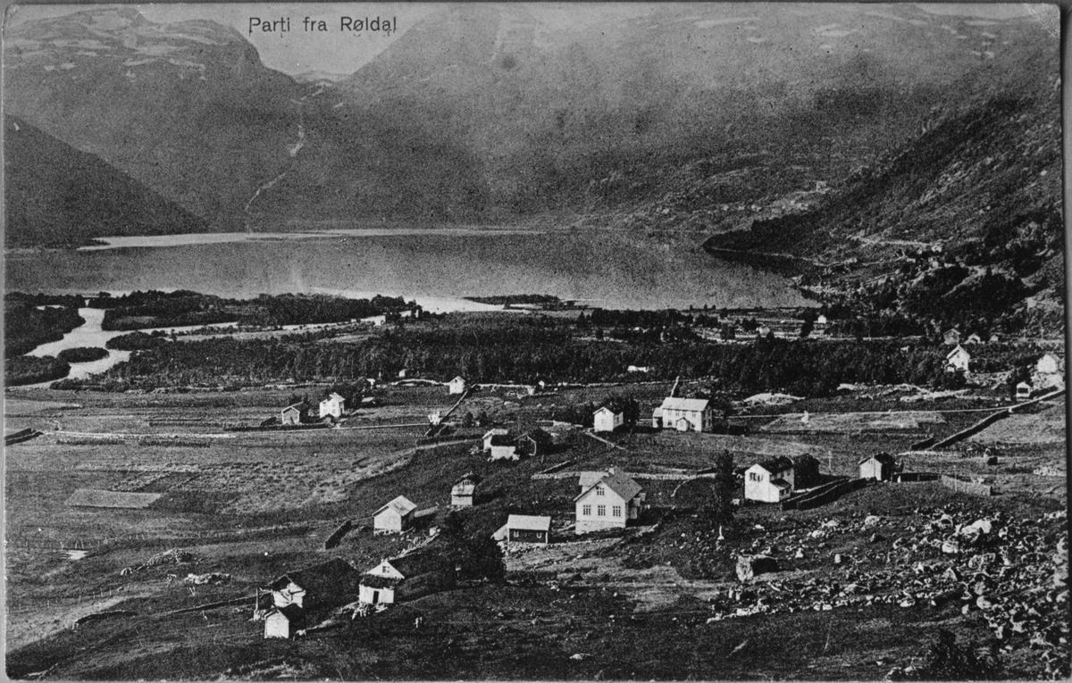 Postkort med landskapsmotiv frå Røldal sett mot sørvest, 1912.