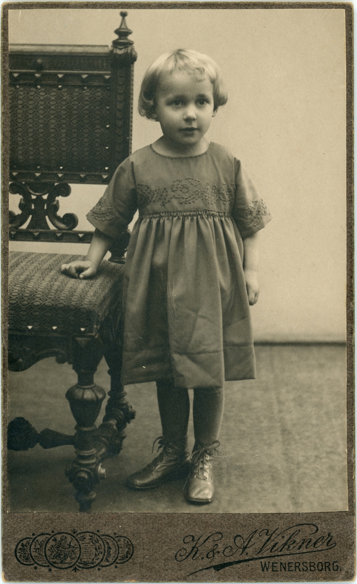 Porträtt, Berta född 14/10 1916
