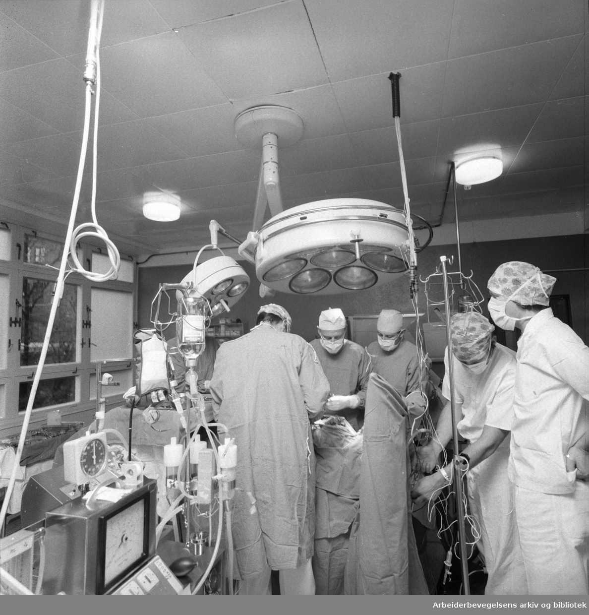 Rikshospitalet.Operasjon.desember 1975.