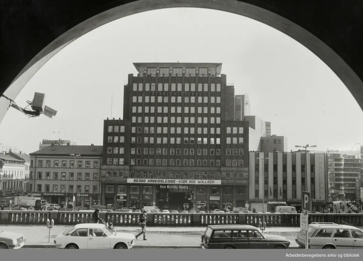 Folketeaterbygningen. 1984