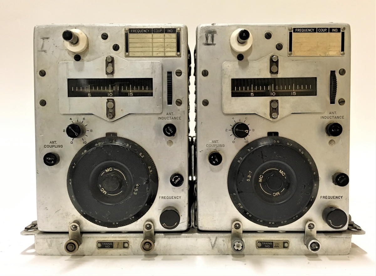 Radiosändare, Signal Corps Radio Transmitter BC-457-A och BC-458-A. Monterade i Signal Corps Rack FT-226-A. Ingår i system SCR-274. 1940-tal. Kommer sannolikt från Tp 79.