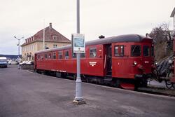 Dieselmotorvogn BM 86 10 på Kragerø stasjon