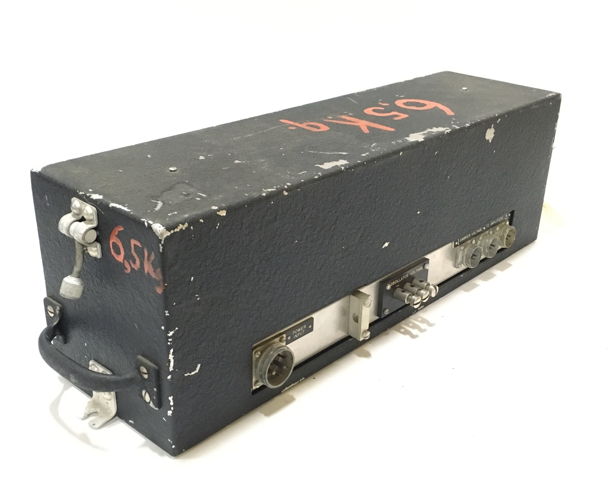 Oscillator Type 2-104B, 1000 Hz. Consolidated Engineering, Pasadena, CA, USA.