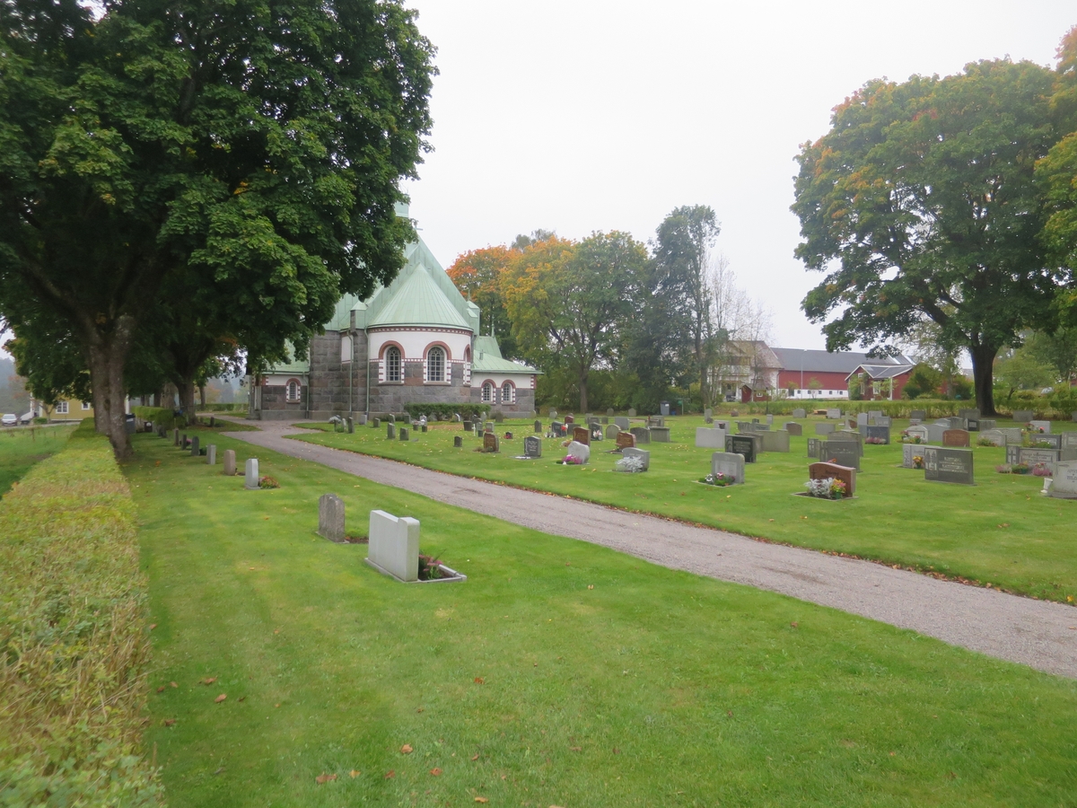 Bäckaby nya kyrkogård, Bäckaby socken i Vetlanda kommun.