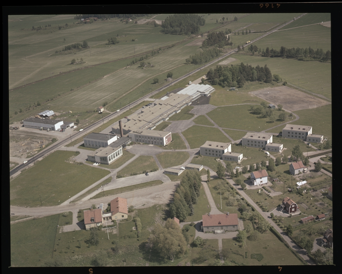 Flygfoto över Centrala yrkesskolan, Kolbäck.