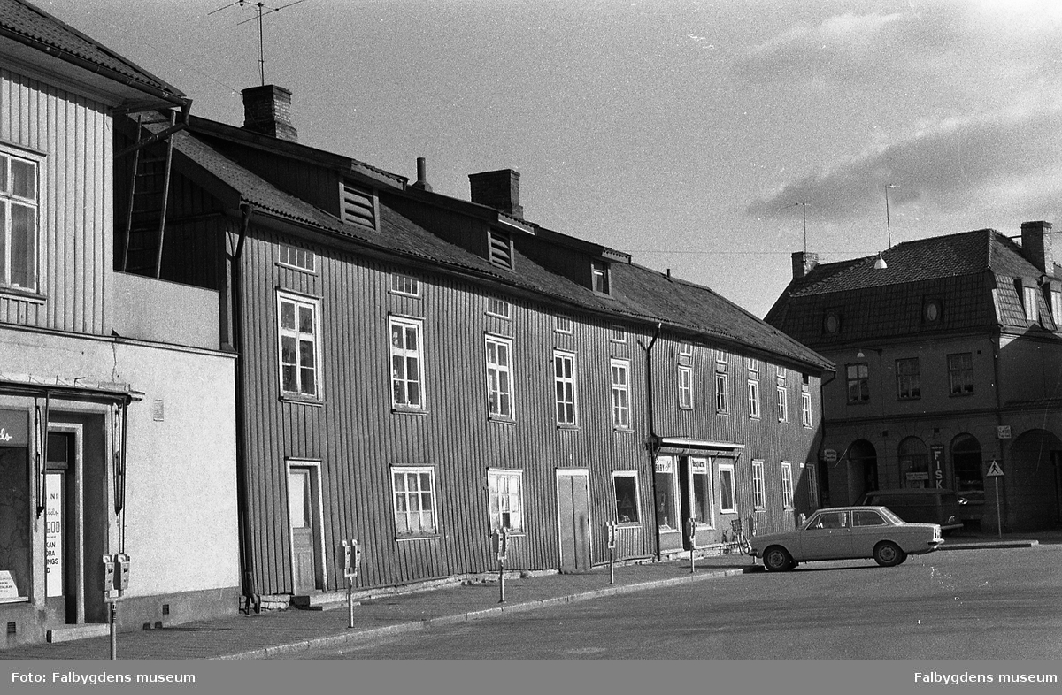 Byggnadsinventering 1972. Kemisten 6 mot Trätorget.