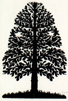 Motivet är klippt ur svart papper och föreställer ett träd med gräsmatta under grenverket.