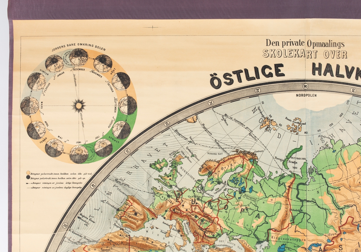 Skolekart, verdenskart i halvkuleprojeksjon. Montert på to rundstokker.