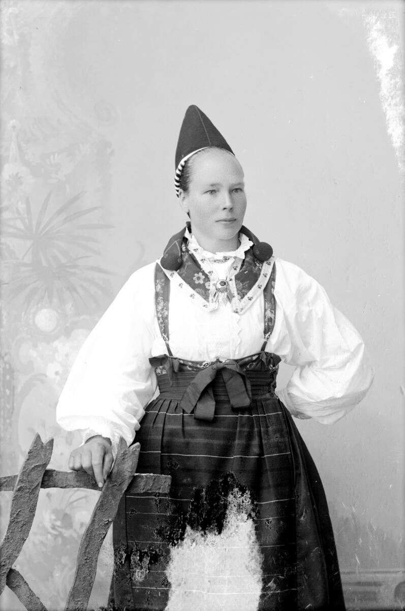 Elisabet Eriksson; Ingår i porträttsamlingen från Knut Wallins ateljé ...