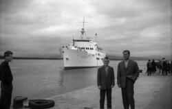 "juni.1961".Hurtigruteskipet/turistskipet Meteor på veg mot 