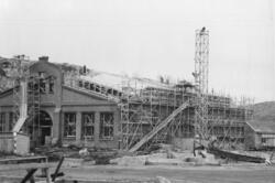 Gjenoppbyggingen av dampsentralen etter krigen, på bildet ny
