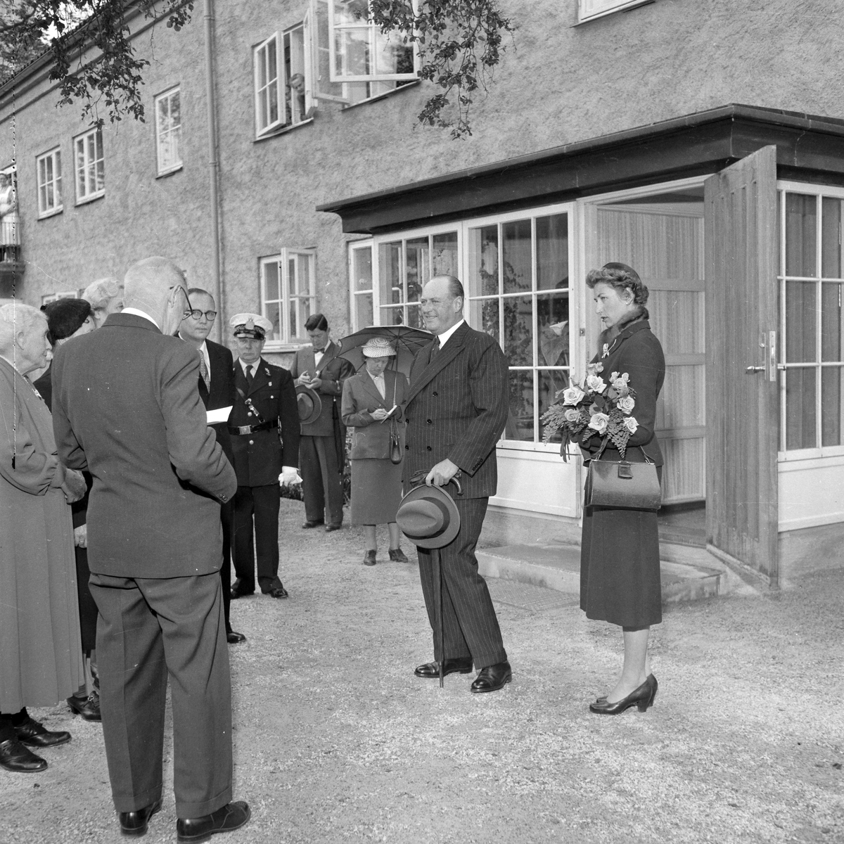 Kronprins Olav og prinsesse Astrid besøker St. Jørgens hus