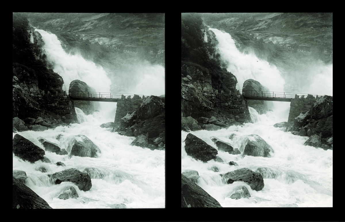Olden foss og bro. Tilhører Arkitekt Hans Grendahls samling av stereobilder.