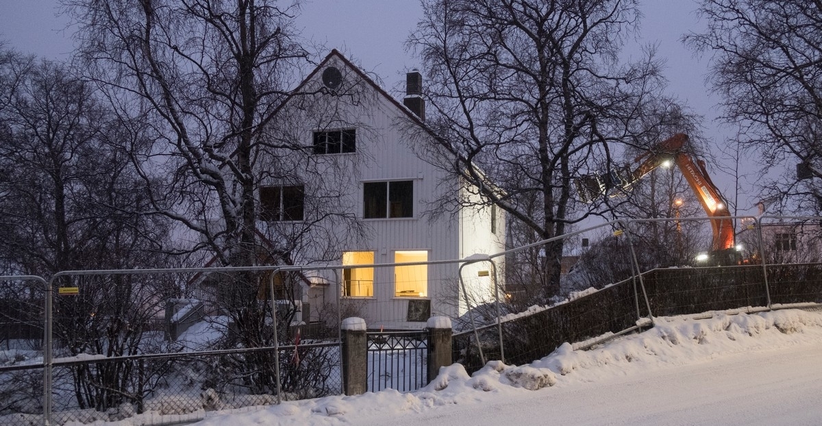 Tore Hunds gate 34 i Narvik, 11. desember 2019. Den flotte gården rives, og skal gi plass for (nok et) leilighetskompleks.