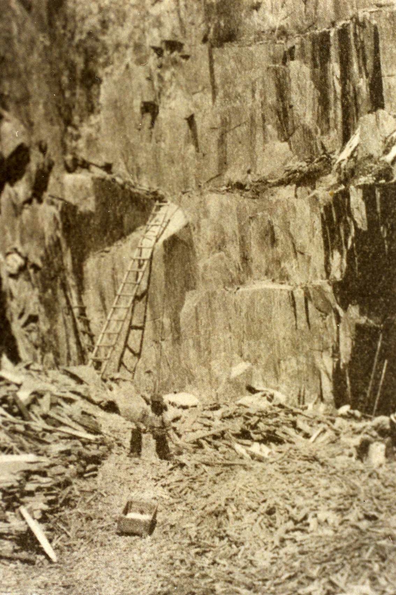 Stigen i steinberget, Brunåsli brotet 1916