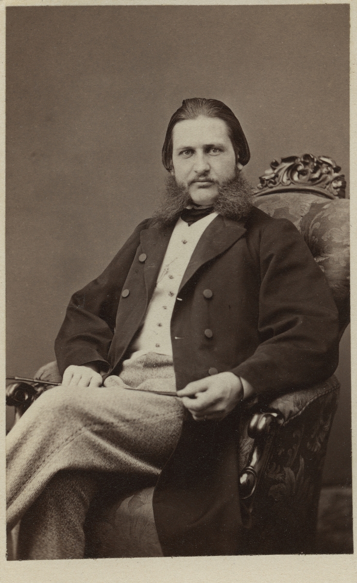 Rudolf August Helfrid Afzelius, född 1837-06-09 i Enköping, död 1910-04-18 i Oscar. Magister vid läroverket.