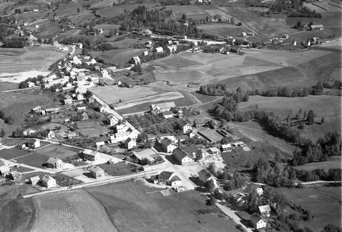 Flyfoto av Bøgata, tatt 1950