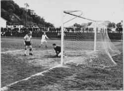 Fotballkamp i idrettsparken, ca. 1970.