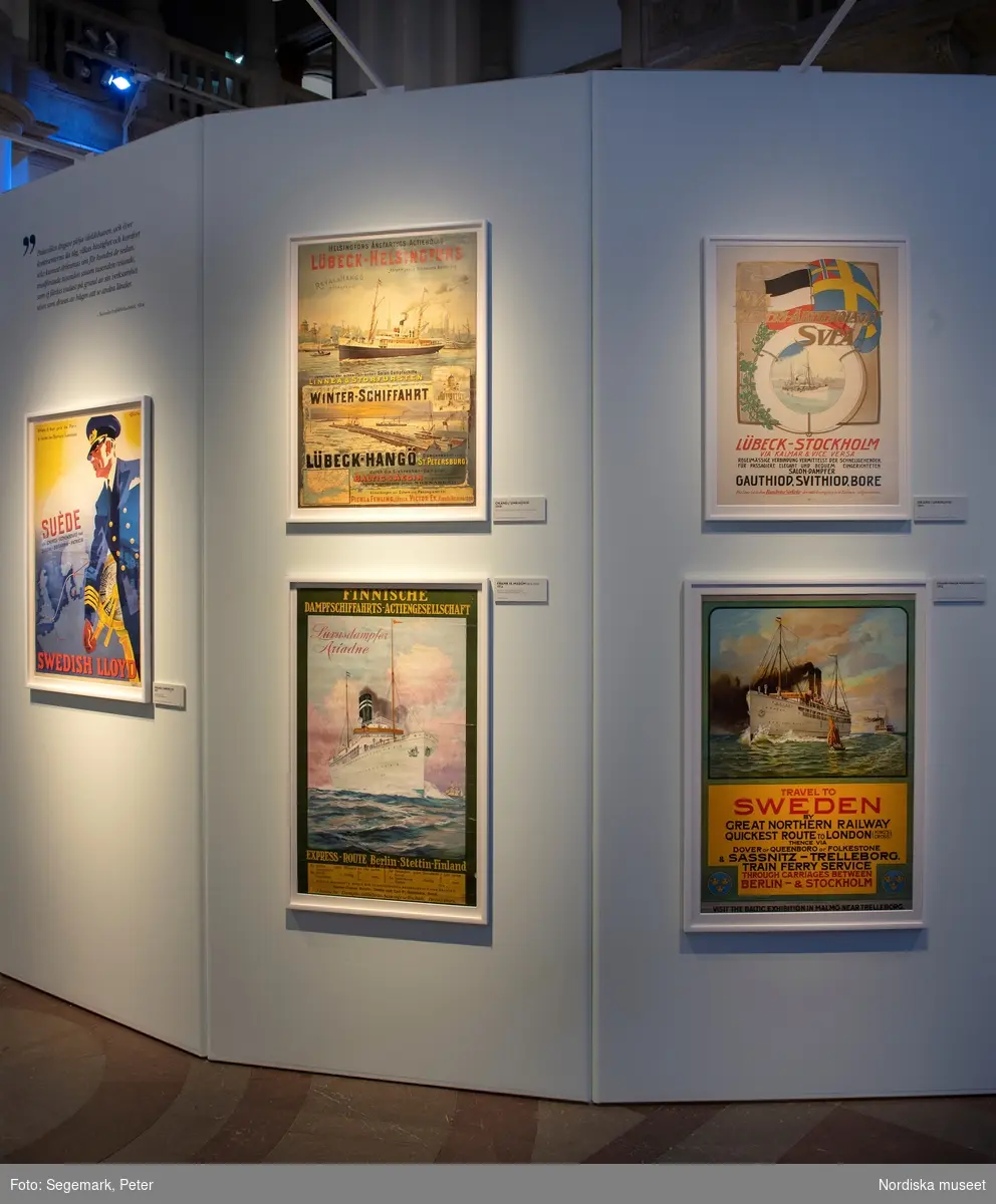 Utställningsdokumentation: Come to Norden på Nordiska museet, en visuell drömresa genom reseaffischernas Norden. Utställningen visades mellan 11 mars 2022 och 6 nov 2022, med förlängning t.o.m. våren 2023.