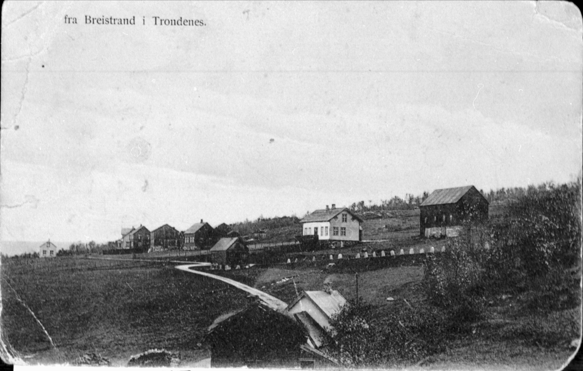 Bebyggelse på Breistrand i Skånland.