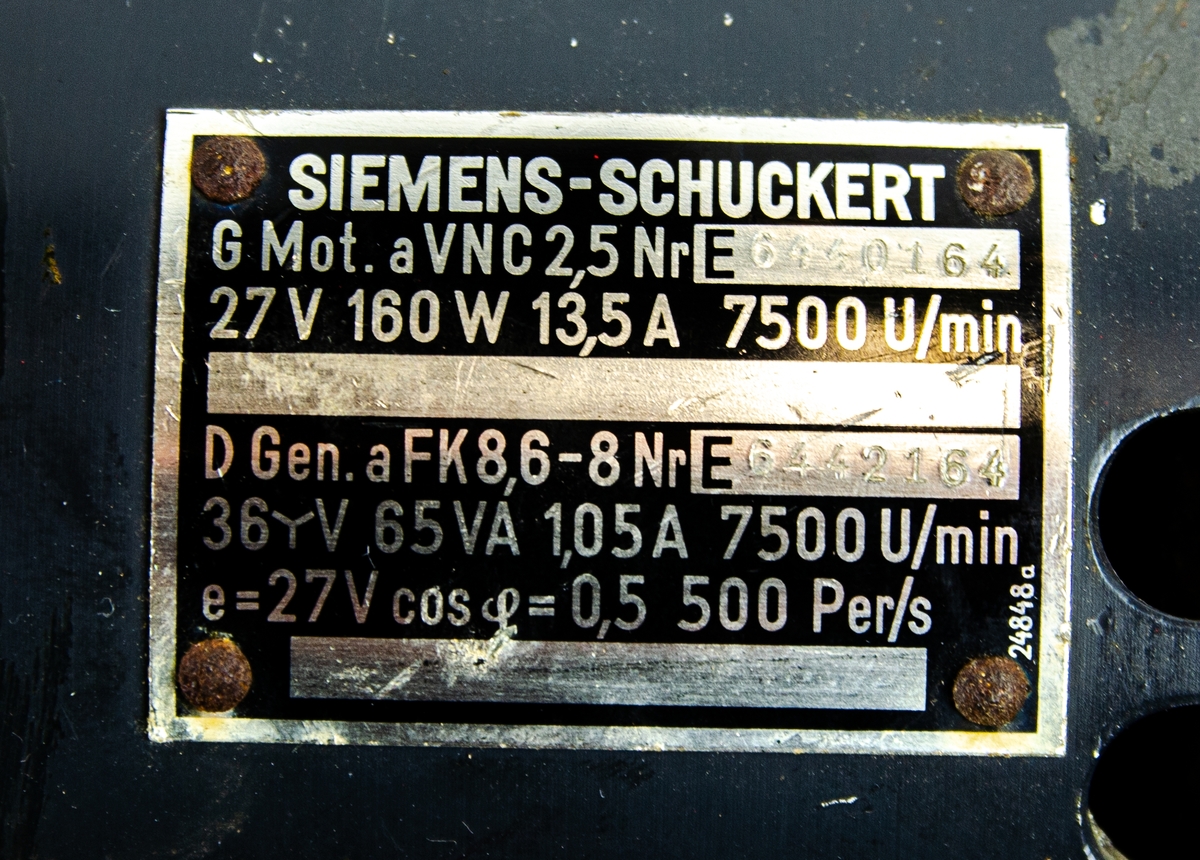 Rodermaskin, till flygplan B 18. Mekanisk del ligger i tillhörande påse. Tillverkare: Siemens-Schuckert, Tyskland.