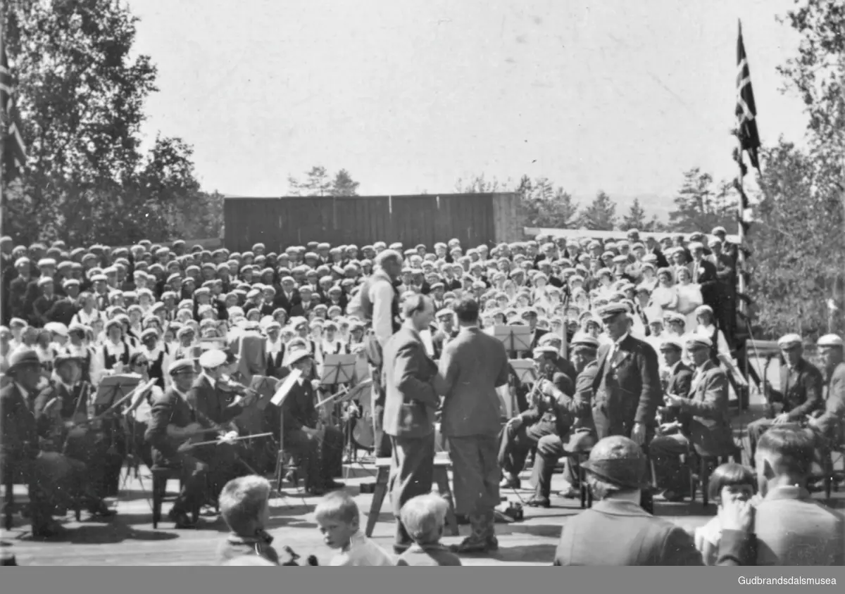 Gudbrandsdalen Sangerforbunds Jubileumsstevne på Vinstra. 1935