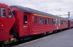 Svenska Tågkompaniets personvogn nr. 103, tidligere NSBs lit