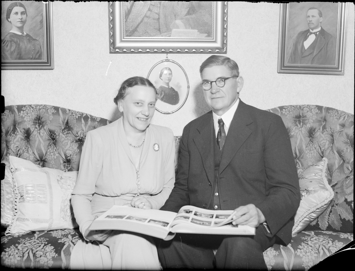 Nanny och David Öhrn, Österbybruk, Uppland 1947