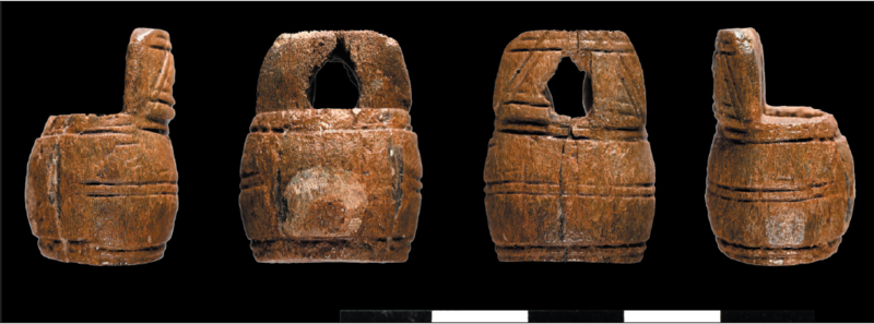 Amulett formet som en tønnestol fra Hedeby. Foto: Museum für Archäologi/ Schloss Gottorf. (Foto/Photo)