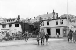 Etter brannen i Bjellands Kafé og Gjestgiveri desember 1961