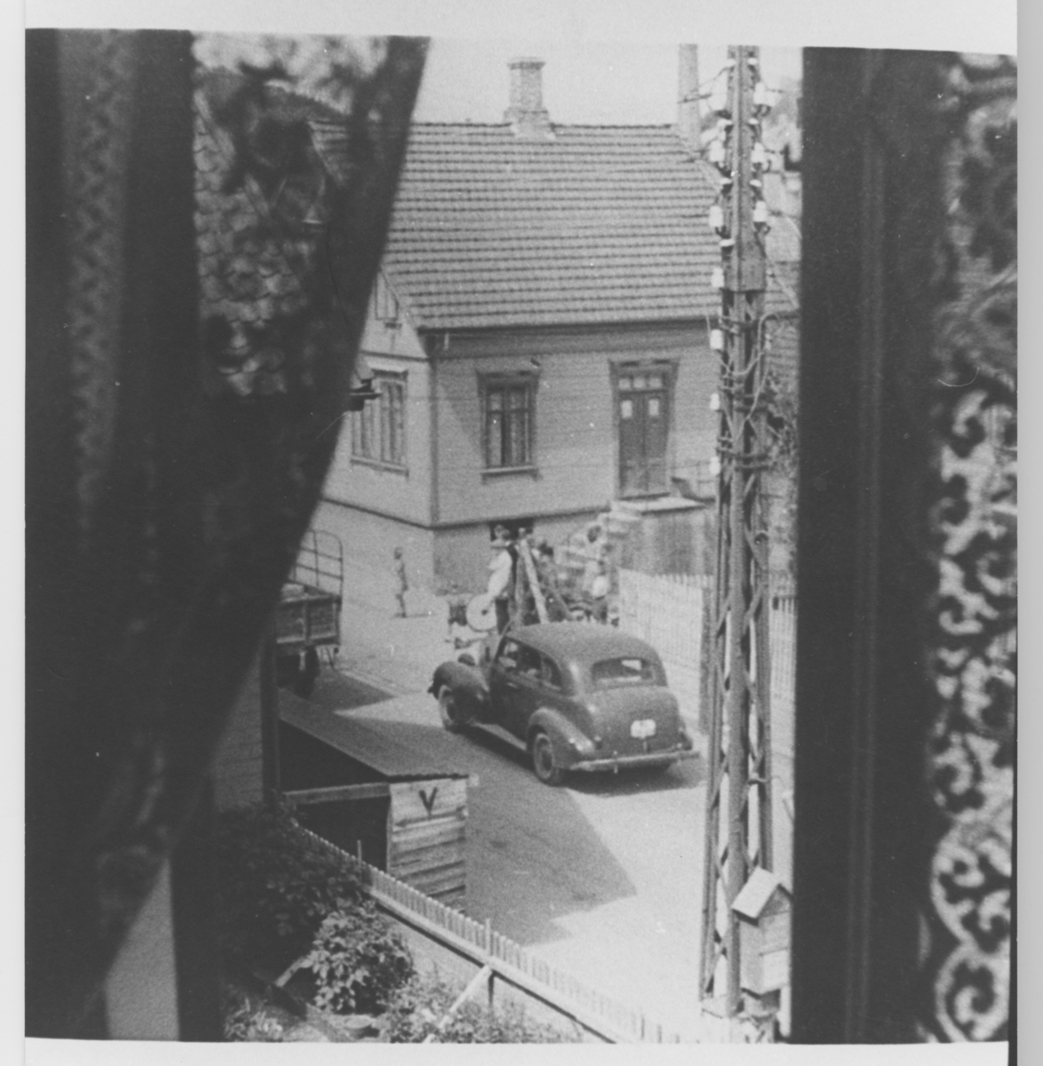 tysk-kolonne-i-mosbekkgaten-dalane-folkemuseum-digitaltmuseum