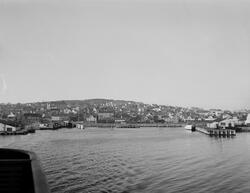 Horten sett fra Bastøferja. November 1949.