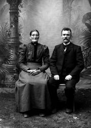 Pro:26.09.1900.  A. Skreden med kone. Gruppebilde, ektepar