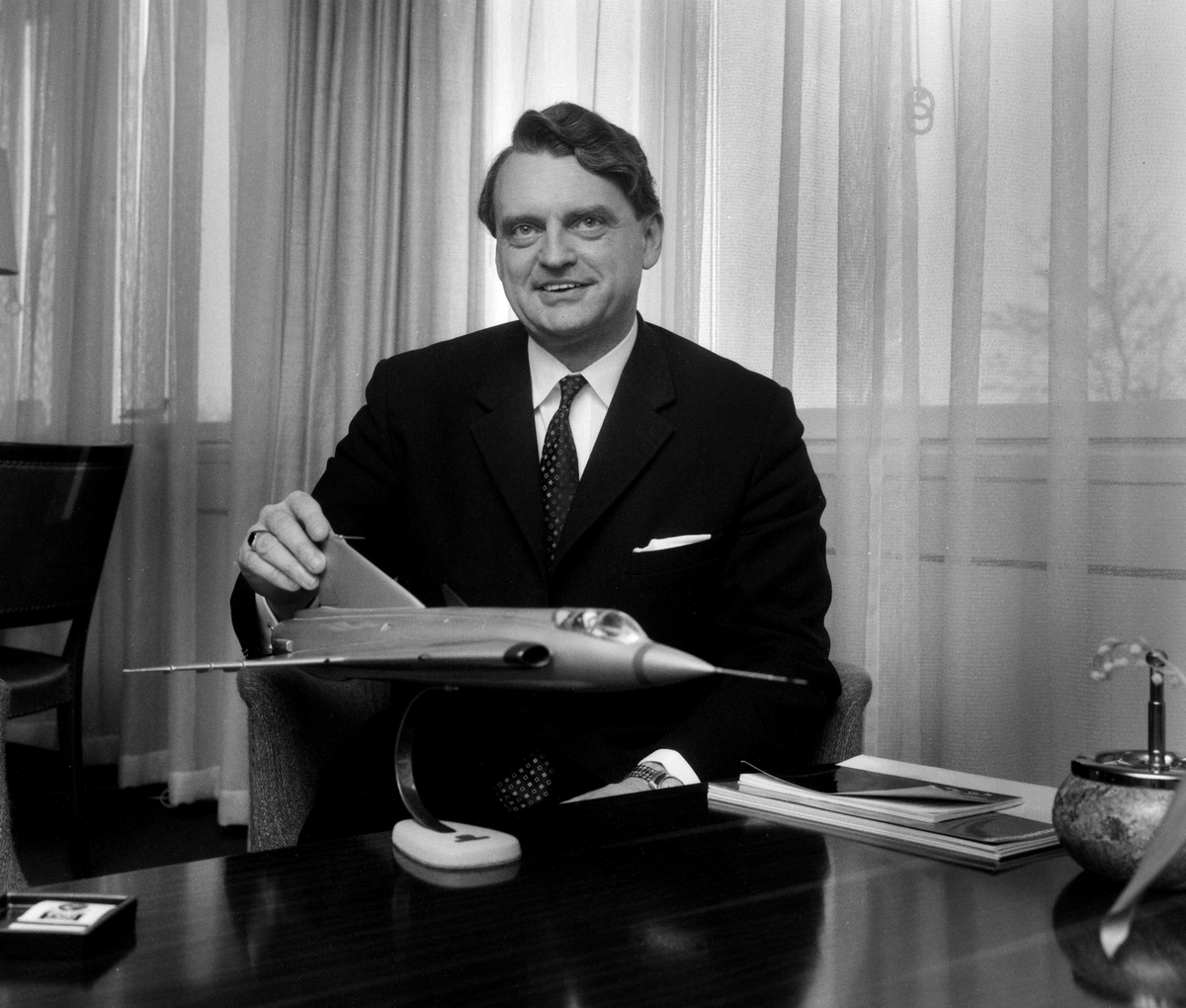 Curt Mileikowsky, född 1 maj 1923 i Stockholm, död 24 juni 2005, var en svensk ingenjör, forskare och företagsledare inom Asea och Saab-Scania. 1968 rekryterades Mileikowsky som VD för Saab AB och slutade 1978.