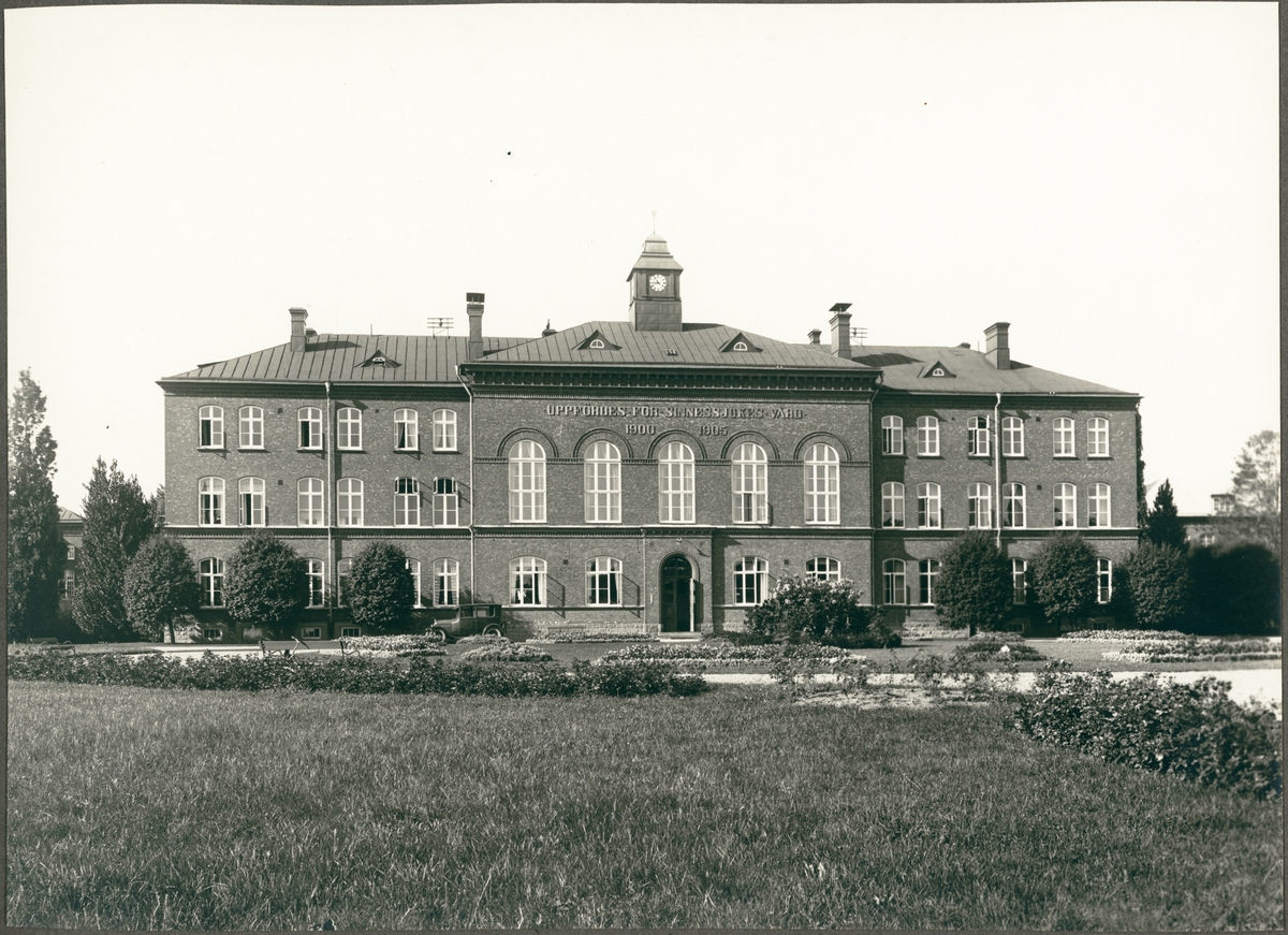 Vänersborg, Restads sjukhus. Administrationsbyggnaden
