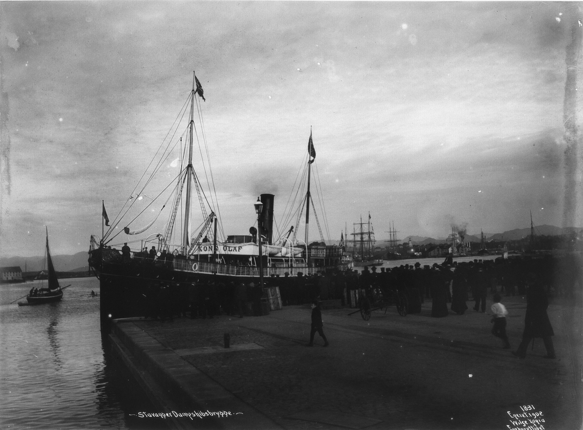 Stavanger Dampskipsbrygge 20.sept. 1902