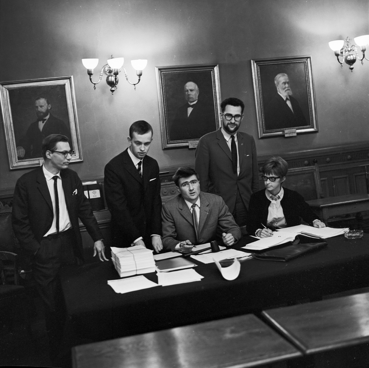 Studentkåren, historiskt tillfälle då rådhuset uppläts för kårdirektionen, Uppsala 1965