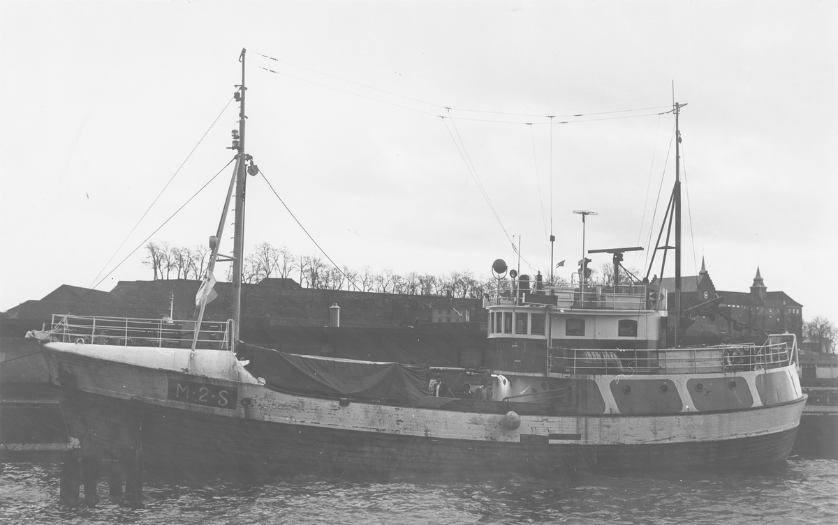 M/S 'Eldorado' (b.1958, ukjent båtbygger, ukjent byggested). Ved kai i Oslo.