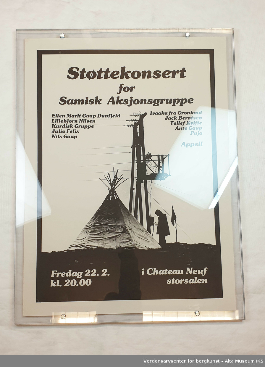 Fire plakater fra Altasaken, produsert av Folkeaksjonen mot utbygging av Alta-Kautokeinovassdraget. Plakatene omhandler henholdsvis støttekonsert for samisk aksjonsgruppe, Stillamarsjen 80, demonstrasjonstog mot de nye angrepene på vassdraget og kart over Alta-Kautokeinovassdraget.