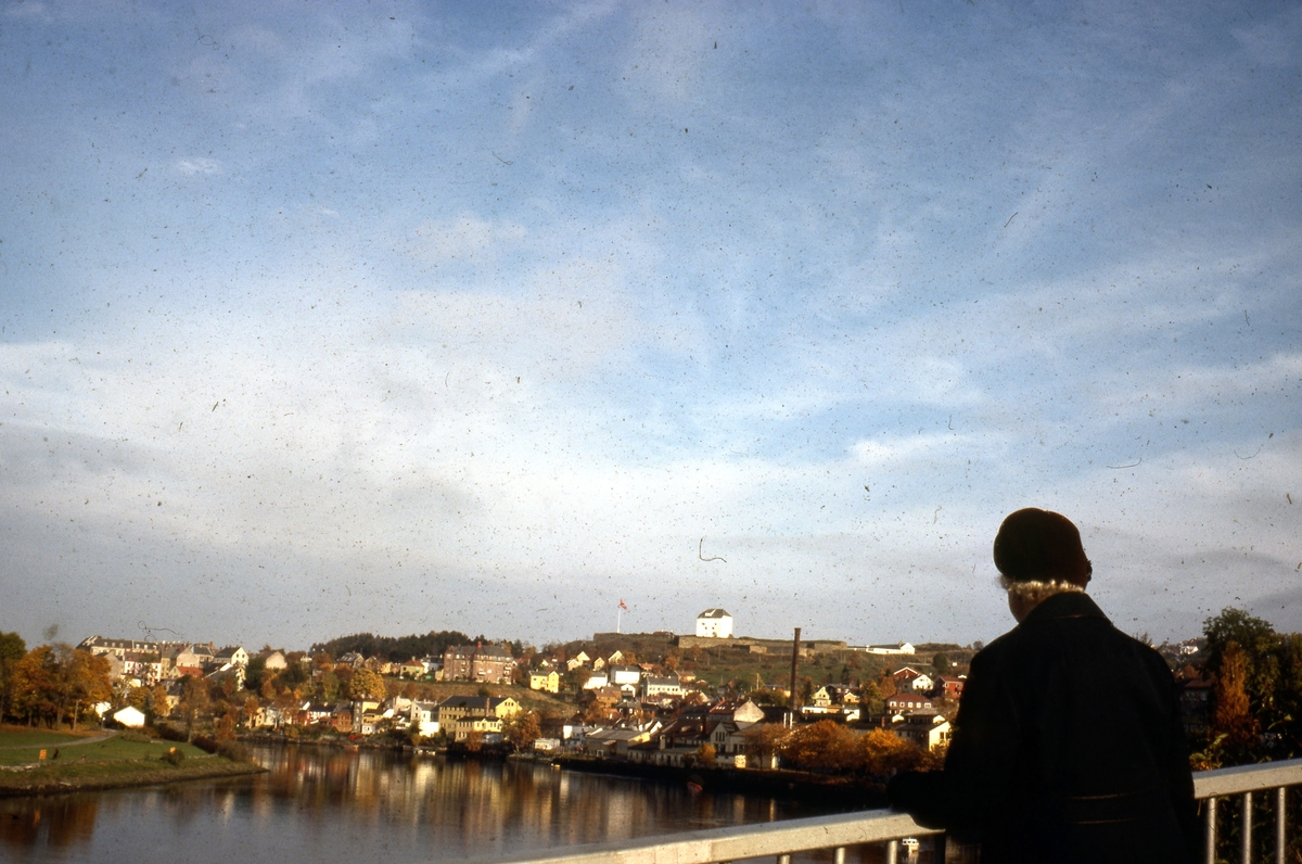 Utsikt mot Øvre Bakklandet og Kristiansten festning fra Elgeseter bru