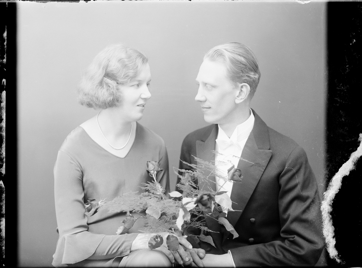 Brudparet Jansson från Bro socken, Uppland 1931