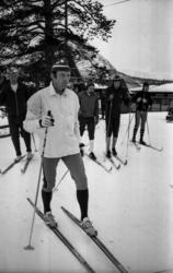 "Skisamling på Bjorli, desember 1975"