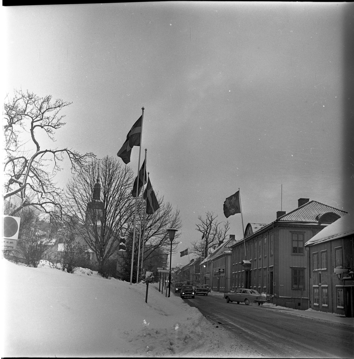 Flaggor på Grännas sista dag